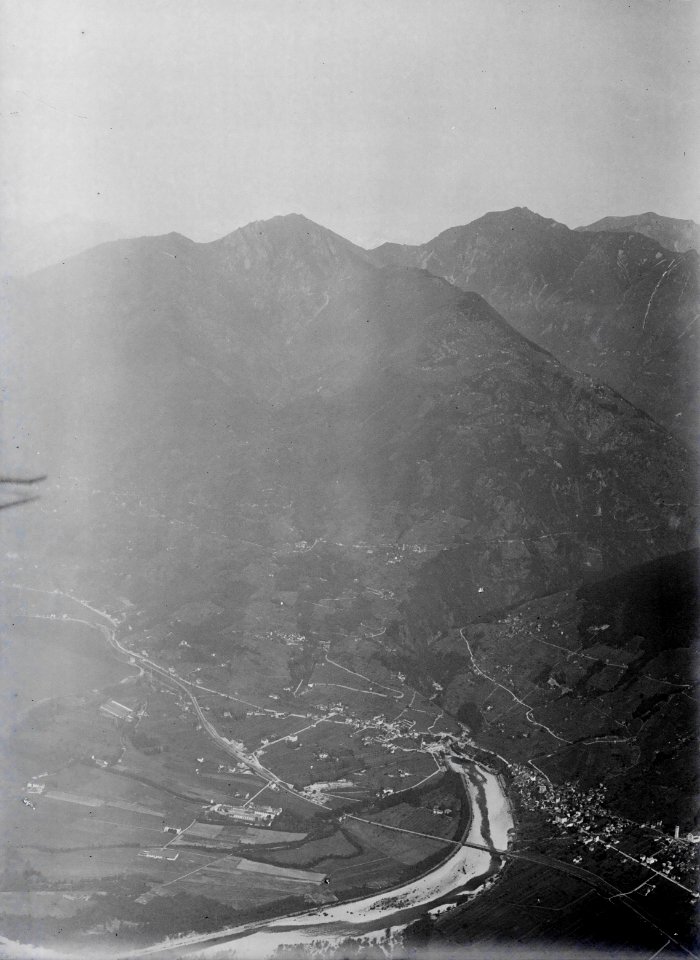 ETH-BIB-Gordola, Tenero, Contra, Madone, Verzasca-Inlandflüge-LBS MH01-001076