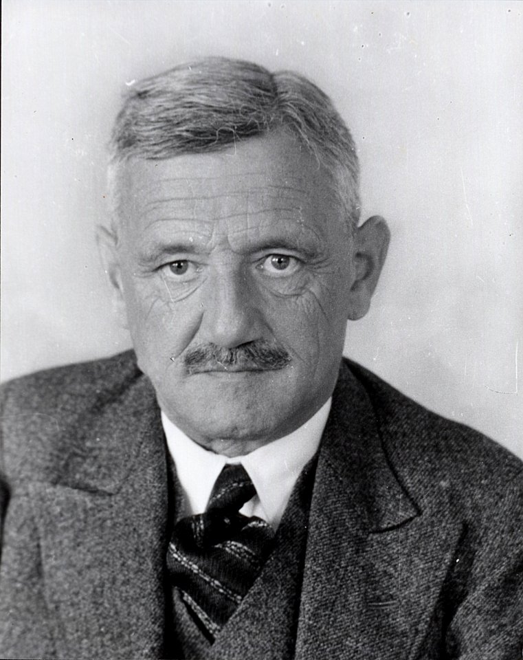 ETH-BIB-Gonzenbach, Willi von (1880-1955)-Portrait-Portr 00328