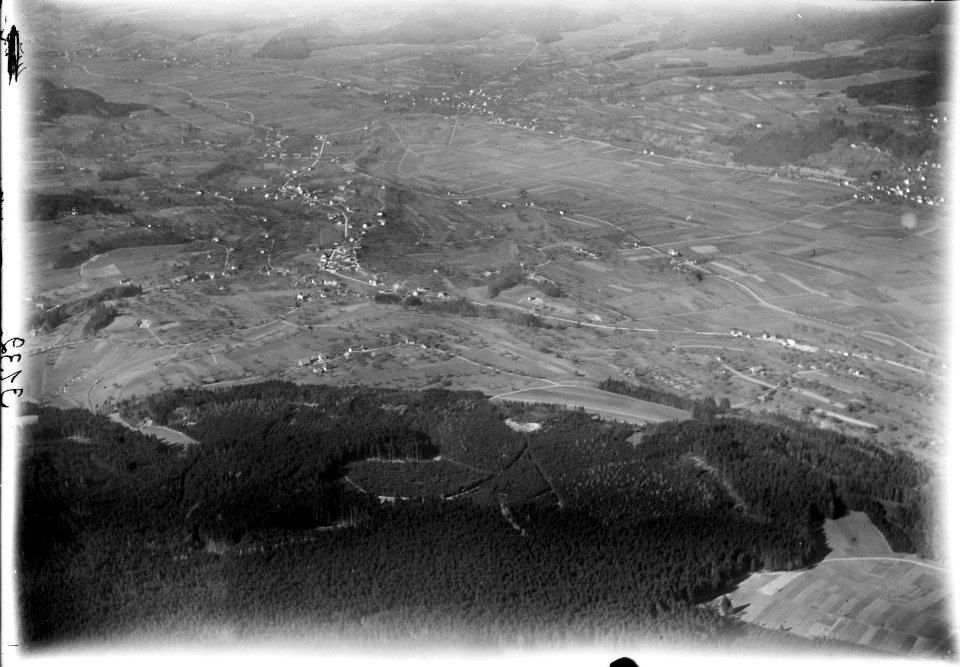 ETH-BIB-Gontenschwil, Leimbach, Zetzwil v. S. W. aus 2000 m-Inlandflüge-LBS MH01-003132