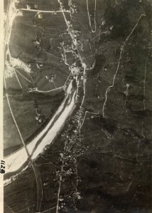 ETH-BIB-Gordola, Tenero, Vercasca v. S. aus 1500 m-Inlandflüge-LBS MH01-001129-AL