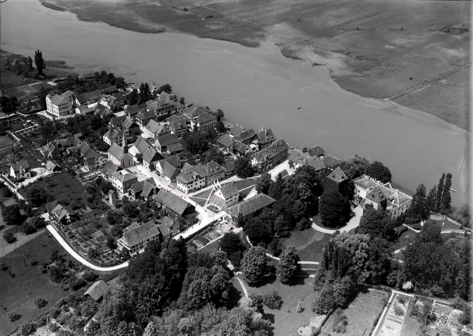 ETH-BIB-Gottlieben, Untersee aus 100 m-Inlandflüge-LBS MH01-001881