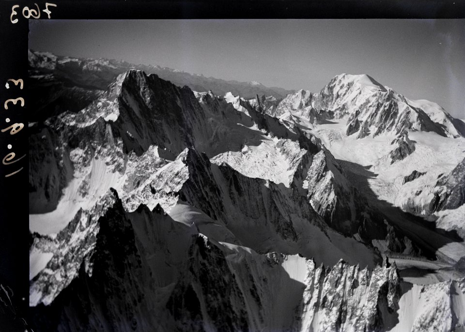 ETH-BIB-Grandes Jorasses, Mont Blanc-Inlandflüge-LBS MH01-007603