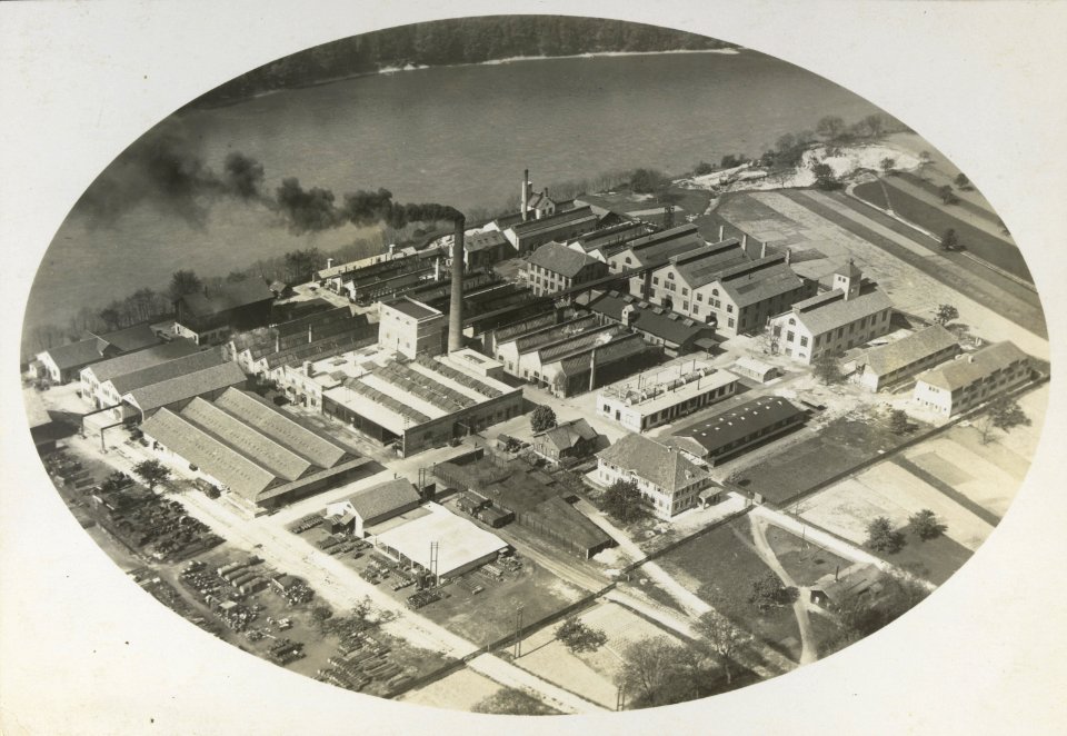 ETH-BIB-Grenzach-Wyhlen, Geigy-Fabrik-Inlandflüge-LBS MH03-1636