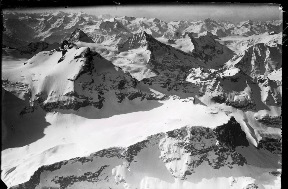 ETH-BIB-Griesgletscher, Scheerhorn, Düssistock, Ruchen-Inlandflüge-LBS MH01-000181