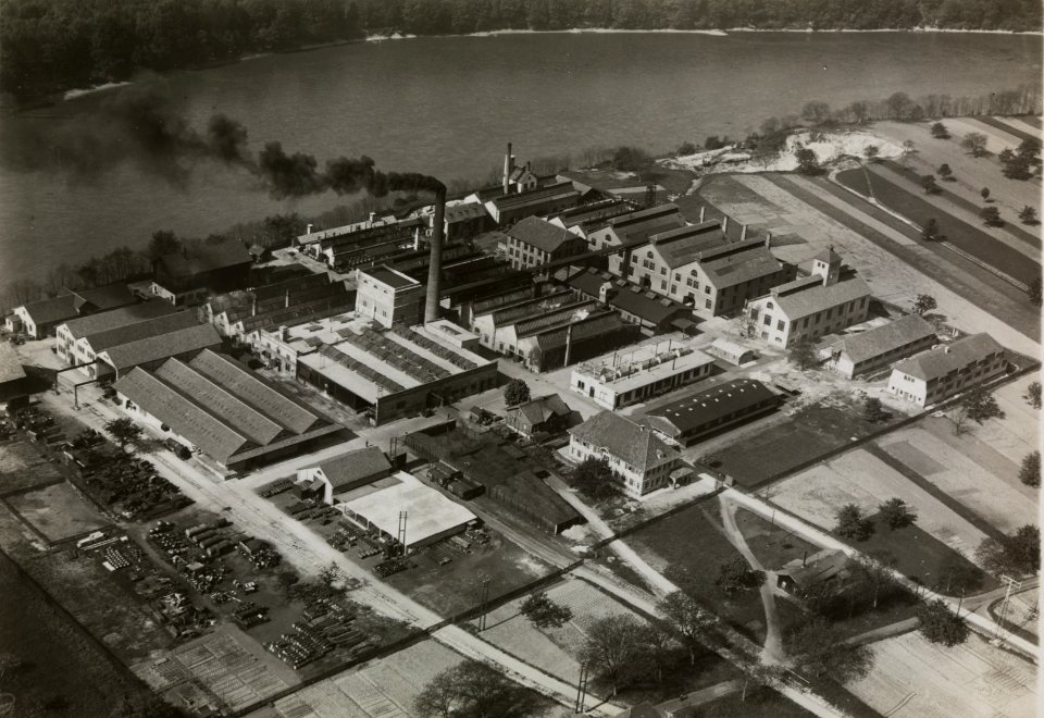 ETH-BIB-Grenzach-Wyhlen, Geigy-Fabrik-Inlandflüge-LBS MH03-1521