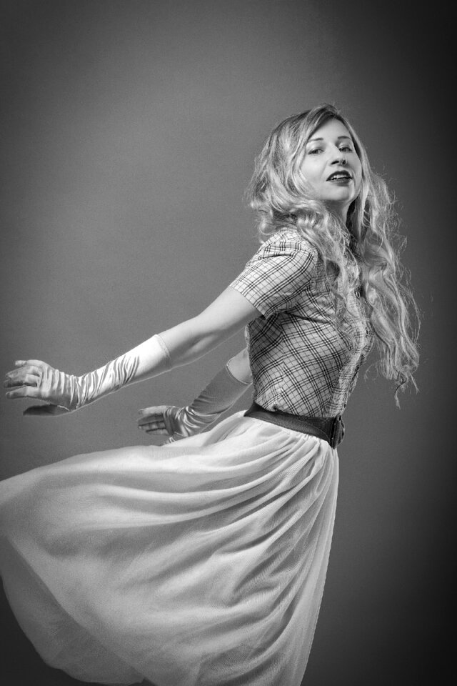Retro vintage curls