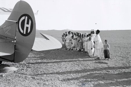 ETH-BIB-Gruppe bei Flugzeug-Nordafrikaflug 1932-LBS MH02-13-0229