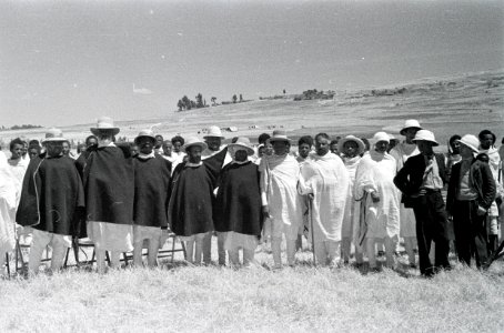 ETH-BIB-Gruppe Abessinier und Besucher-Abessinienflug 1934-LBS MH02-22-1013