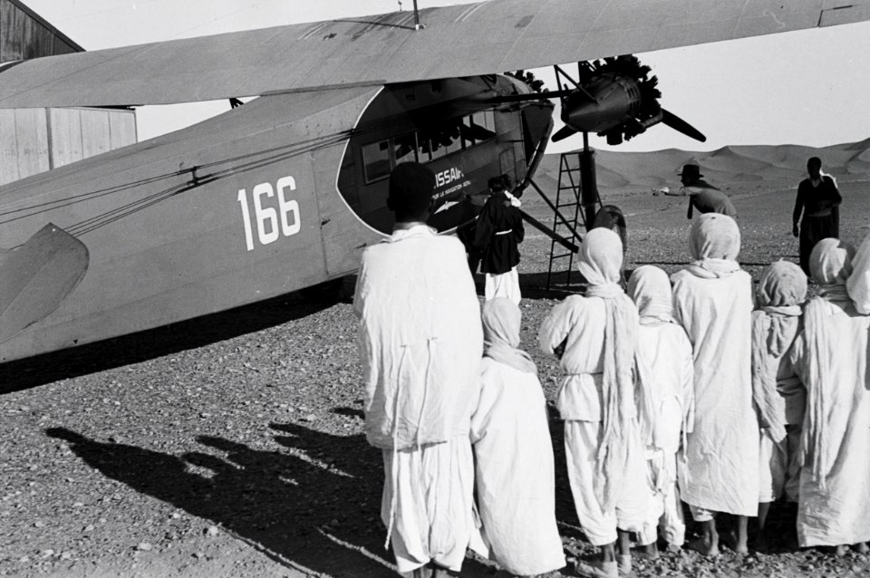 ETH-BIB-Gruppe vor Flugzeug-Nordafrikaflug 1932-LBS MH02-13-0226
