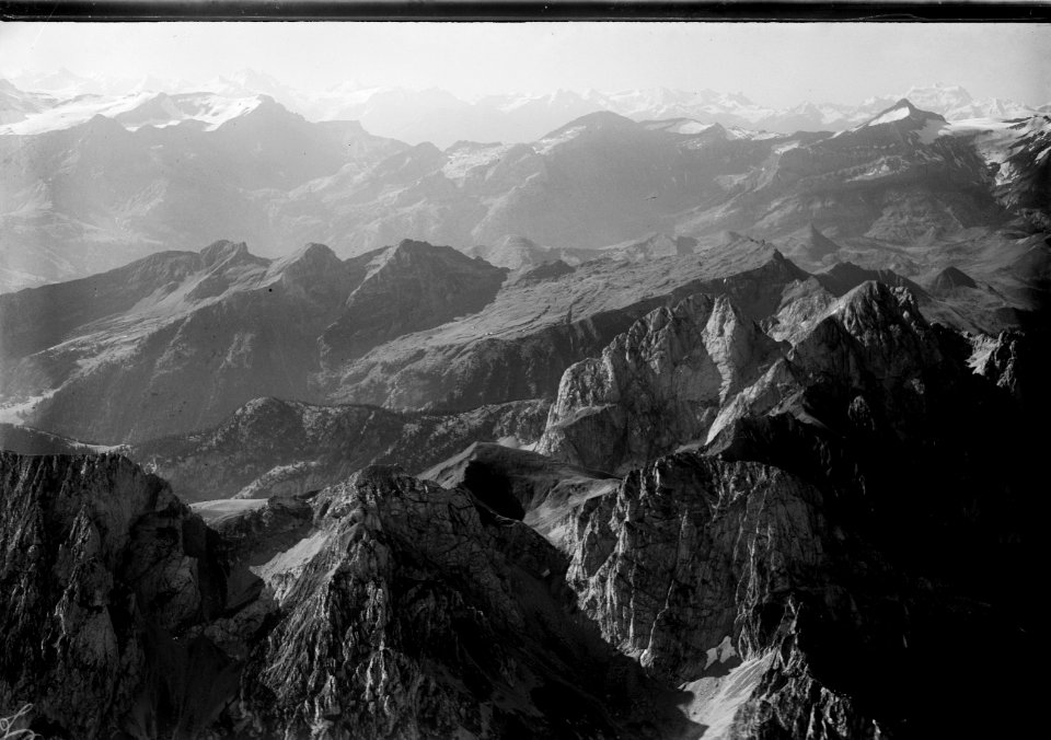 ETH-BIB-Gummfluh, Les Diablerets, Walliseralpen v. N. aus 3000 m-Inlandflüge-LBS MH01-004825