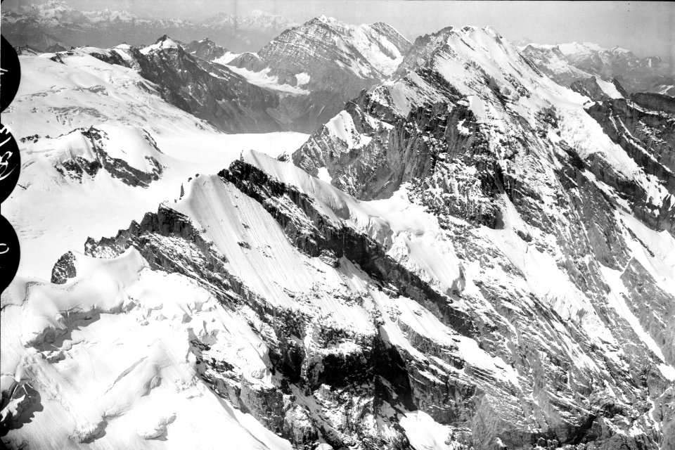 ETH-BIB-Gspaltenhorn, Mutthorn, Kanderfirn, Blümlisalp v. O. aus 3800 m-Inlandflüge-LBS MH01-006213