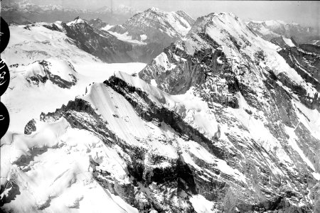 ETH-BIB-Gspaltenhorn, Mutthorn, Kanderfirn, Blümlisalp v. O. aus 3800 m-Inlandflüge-LBS MH01-006213