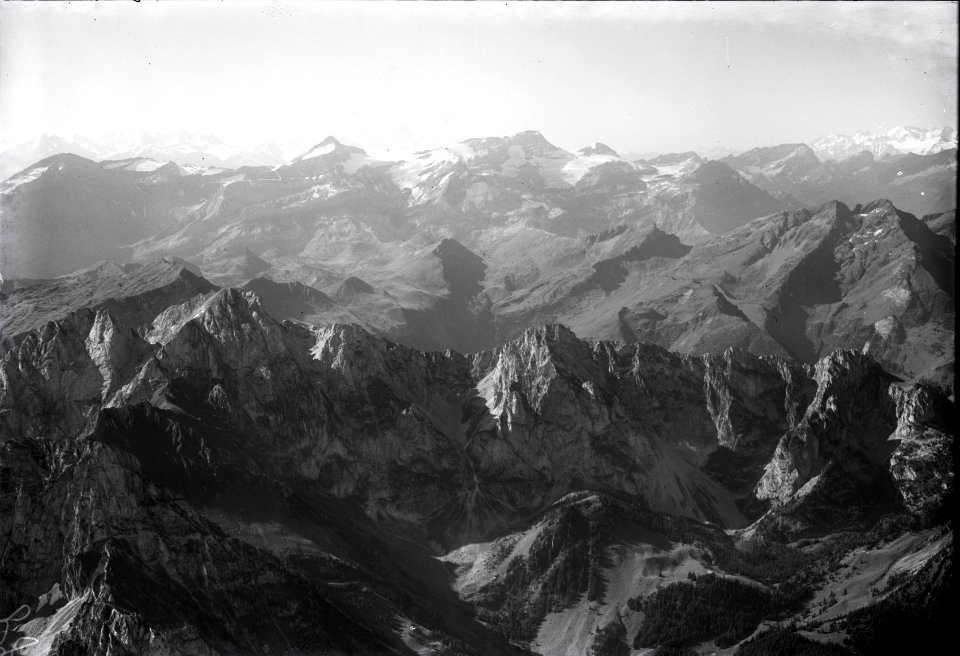 ETH-BIB-Gummfluh, Les Diablerets, Oldenhorn v. N. aus 3000 m-Inlandflüge-LBS MH01-005240