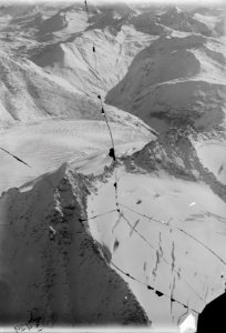 ETH-BIB-Gärstenhörner, Rhônegletscher, Furkastrasse, Mutthörner v. N. W.-Inlandflüge-LBS MH01-002429