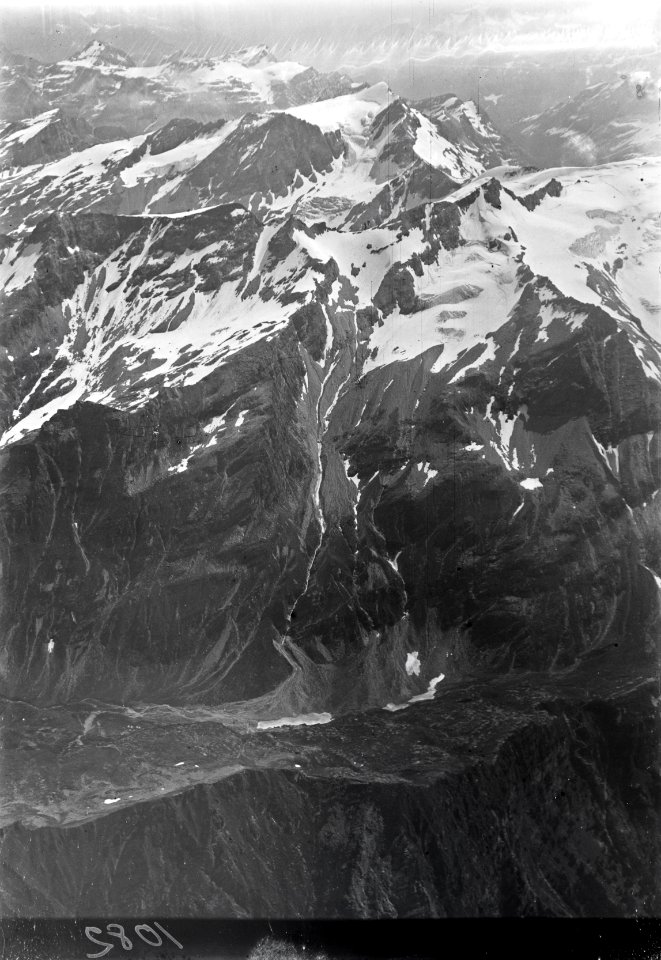 ETH-BIB-Güferhorn, Val Carsana, Piz Sut v. W. aus 4000 m-Inlandflüge-LBS MH01-001082