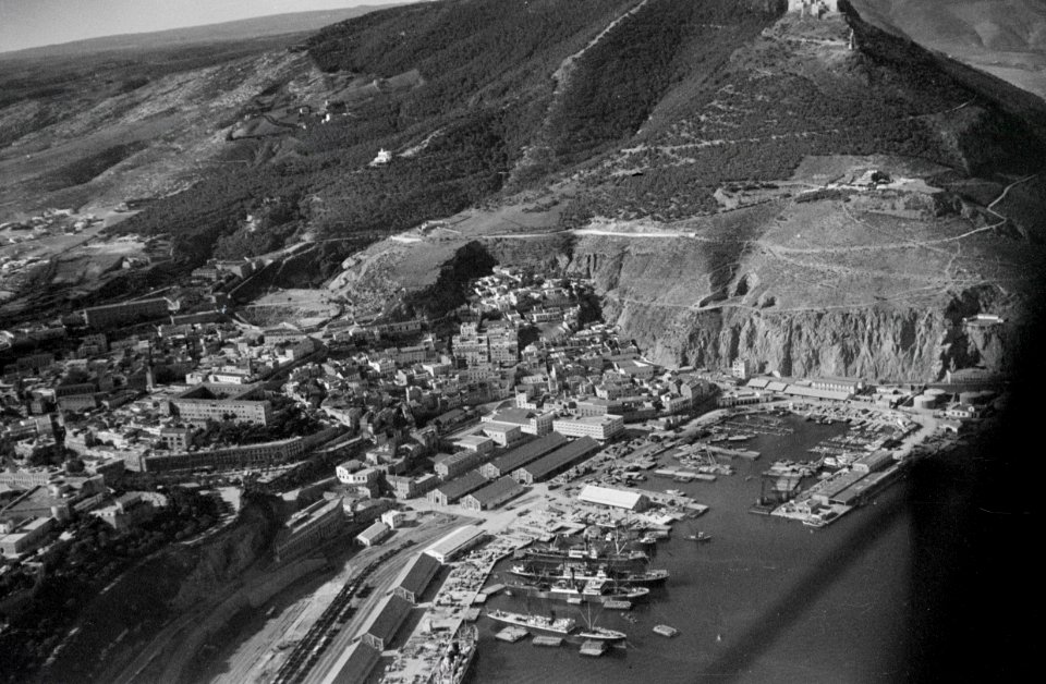 ETH-BIB-Hafen von Oran-Nordafrikaflug 1932-LBS MH02-13-0105