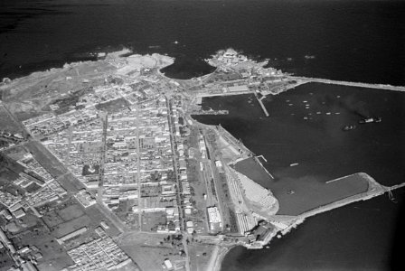 ETH-BIB-Hafen zwischen Tunis und Algier-Nordafrikaflug 1932-LBS MH02-13-0071