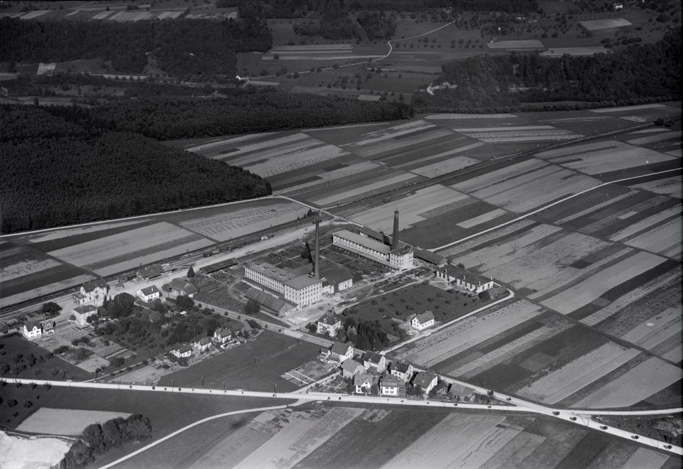 ETH-BIB-Hard (Gemeinde Embrach), Steinzeugfabrik Ganz-Inlandflüge-LBS MH03-0809