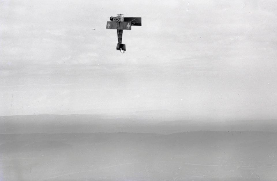 ETH-BIB-Hanriot, HD-1, Jagdeinsitzer, Looping über dem Limmattal aus 600 m-Inlandflüge-LBS MH01-004037