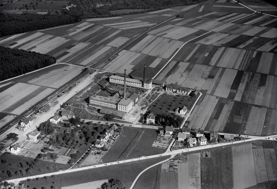 ETH-BIB-Hard (Gemeinde Embrach), Steinzeugfabrik Ganz-Inlandflüge-LBS MH03-0810