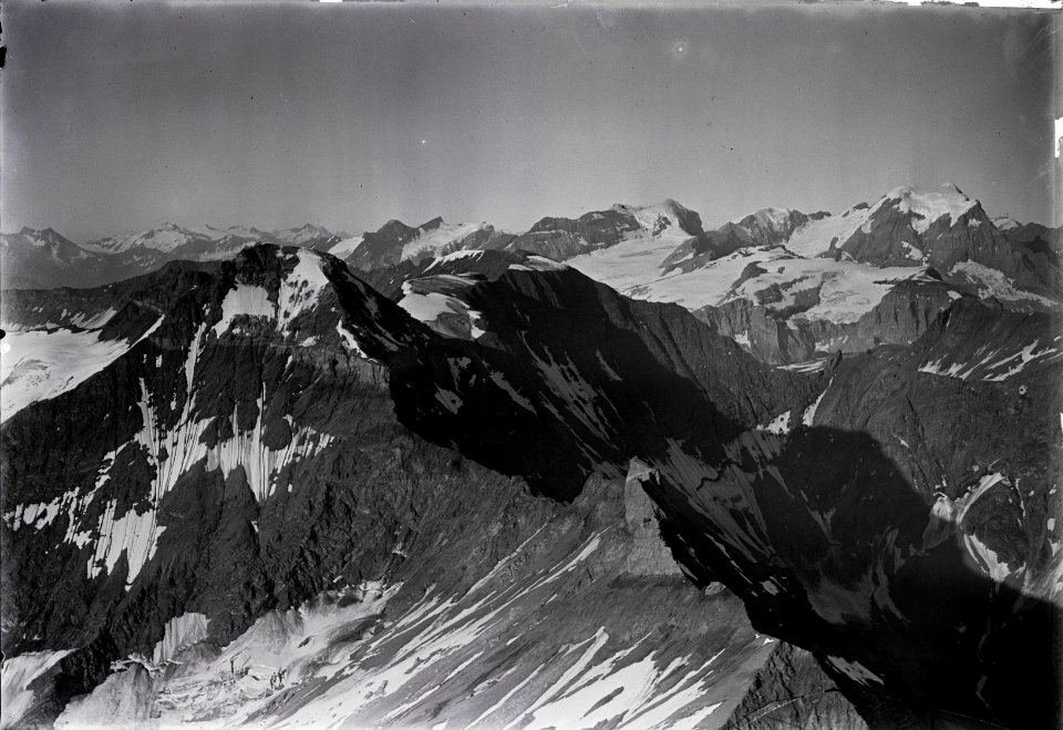 ETH-BIB-Hausstock, Bifertenstock, Tödi v. O. aus 3000 m-Inlandflüge-LBS MH01-003780