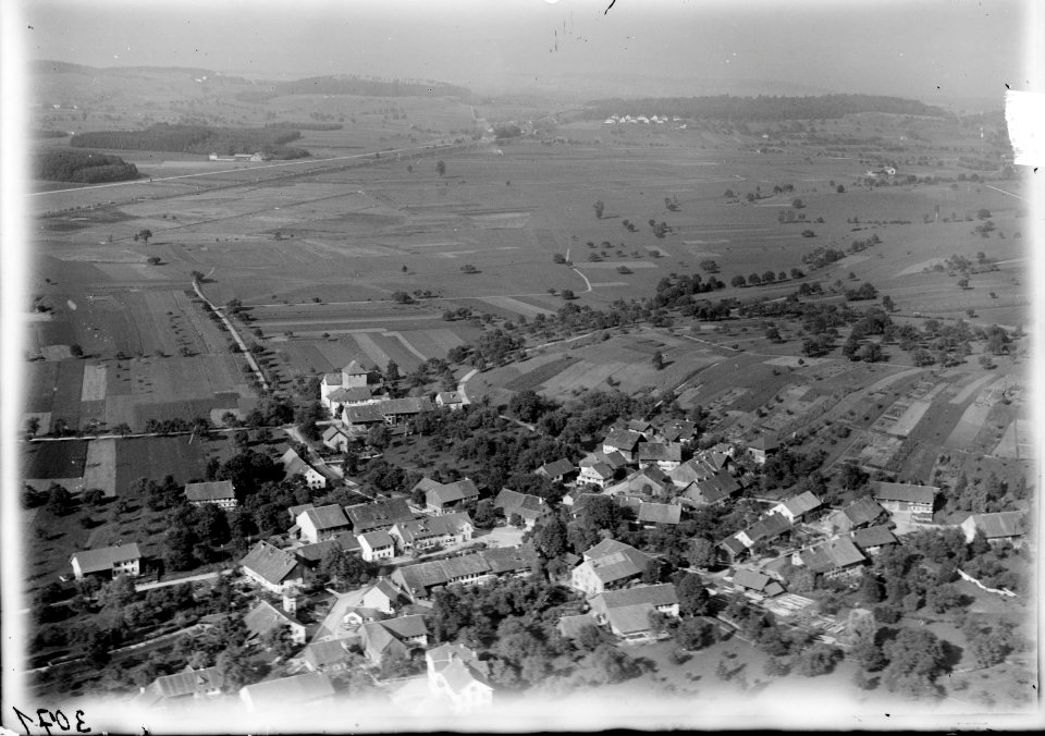 ETH-BIB-Hegi, Oberwinterthur aus 300 m-Inlandflüge-LBS MH01-003071