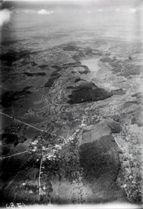 ETH-BIB-Hausen am Albis, Türlersee, Reppischtal aus 2000 m-Inlandflüge-LBS MH01-001785