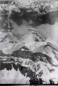 ETH-BIB-Hinterrugg, Chäserrugg, Churfirstengebiet v. S. aus 3000 m-Inlandflüge-LBS MH01-000574