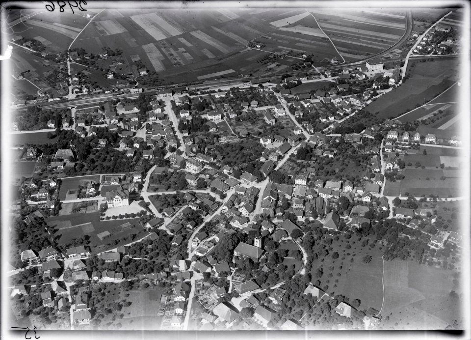 ETH-BIB-Herzogenbuchsee aus 300 m-Inlandflüge-LBS MH01-002986