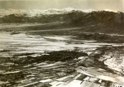 ETH-BIB-Hochebene von Teheran mit Elburs-Persienflug 1924-1925-LBS MH02-02-0107-AL-FL