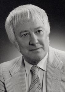 ETH-BIB-Hoesli, Heinrich Bernhard (1923-1984)-Portr 13233