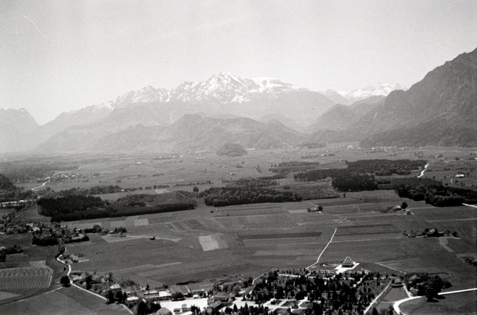 ETH-BIB-Hoher Göll von Salzburg aus gesehen-Weitere-LBS MH02-18-0016