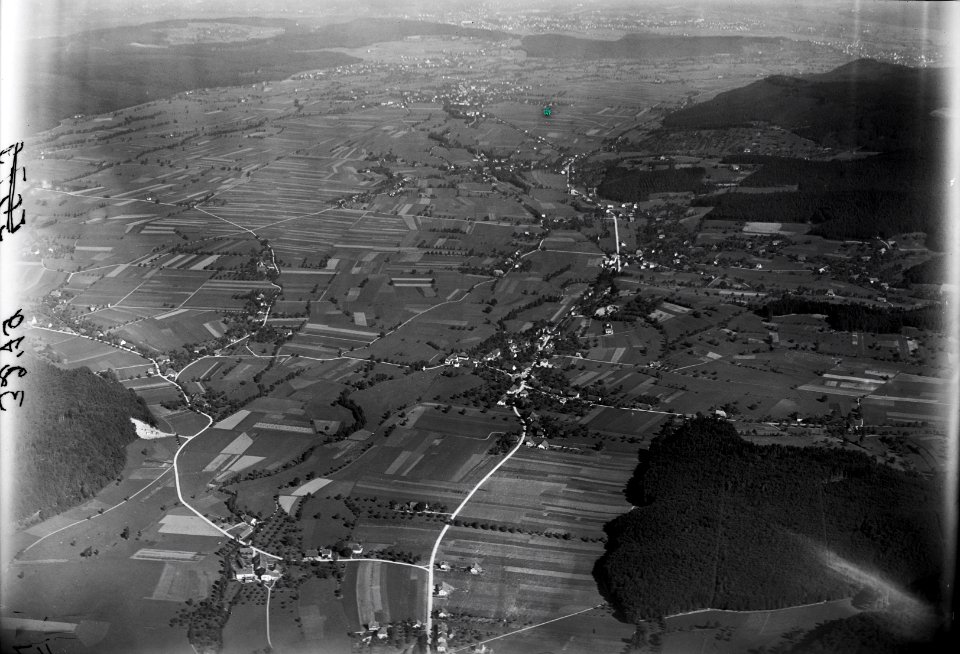 ETH-BIB-Holziken, Hirschthal, Muhen, Oberentfelden, Suhr v. S. aus 1000 m-Inlandflüge-LBS MH01-003279