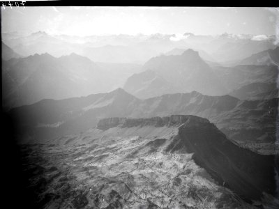ETH-BIB-Hoher Ifen mit Gottesackerplateau-Inlandflüge-LBS MH01-007044