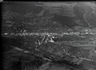ETH-BIB-Hornussen aus 400 m-Inlandflüge-LBS MH01-004375