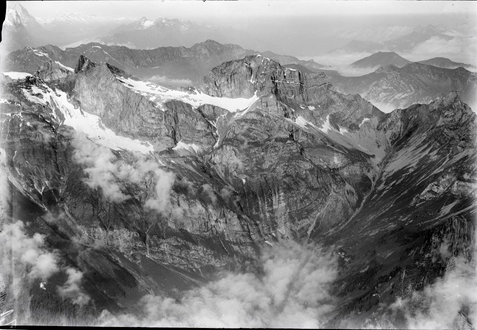 ETH-BIB-Huetstock, Juchlipass, Nünalphorn v. O. aus 2900 m-Inlandflüge-LBS MH01-004688