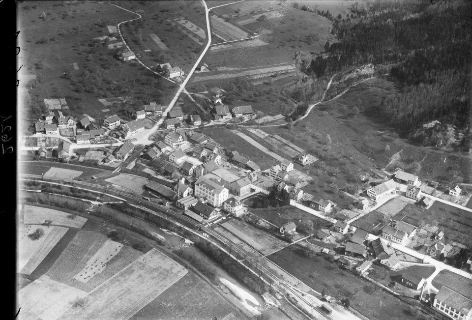 ETH-BIB-Hutzikon, Turbenthal-Inlandflüge-LBS MH01-002621