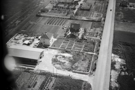 ETH-BIB-Häuser und Lagerhalle-Weitere-LBS MH02-28-0001 photo