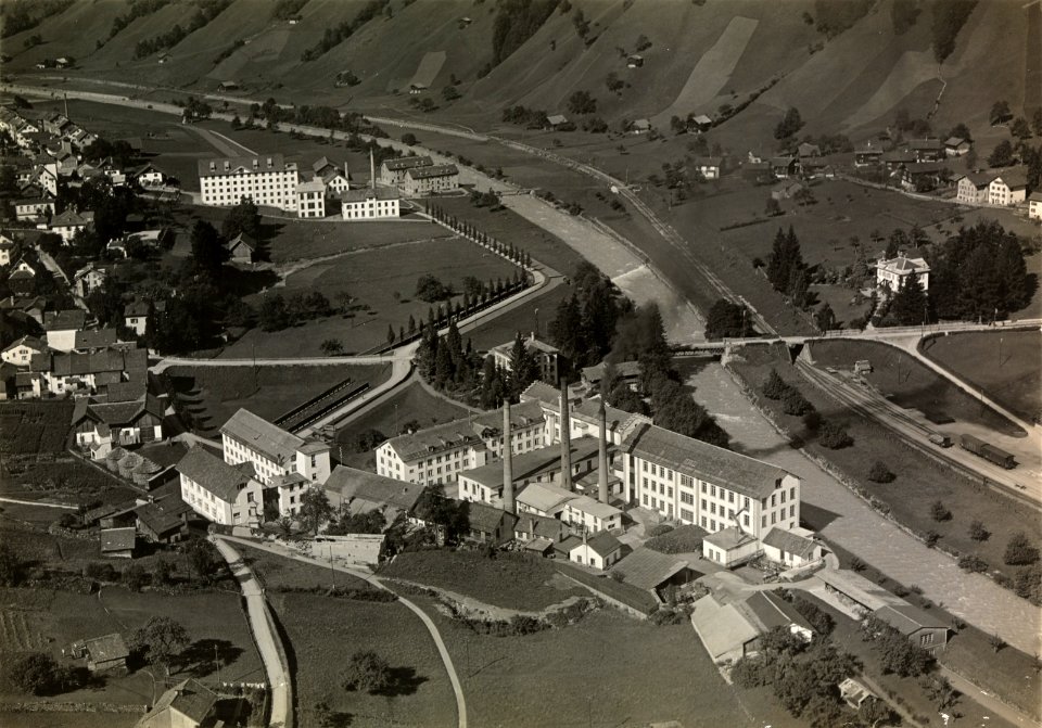ETH-BIB-Hätzingen, Textilfabriken, Wolltuchfabrik-Inlandflüge-LBS MH03-1512