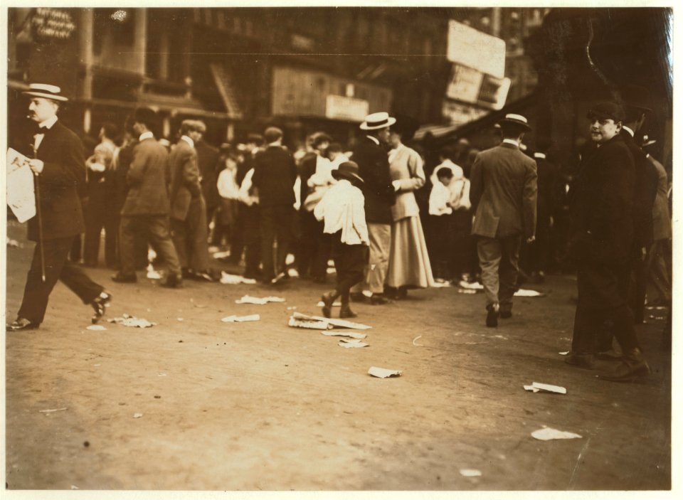 Getting Fight Extras, 7 P.M. Times Square. LOC nclc.03677