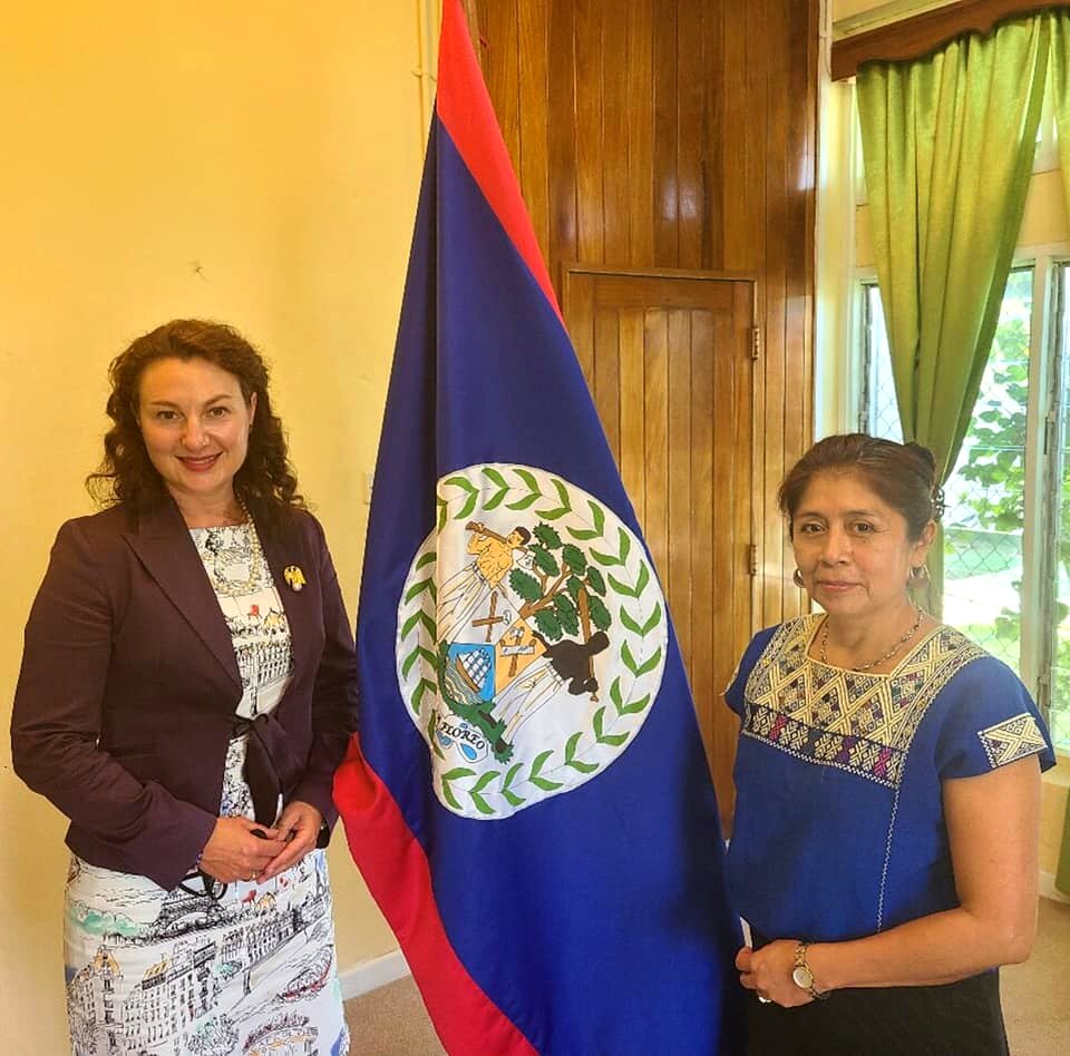 GG Tzalam with US charge d'affairs