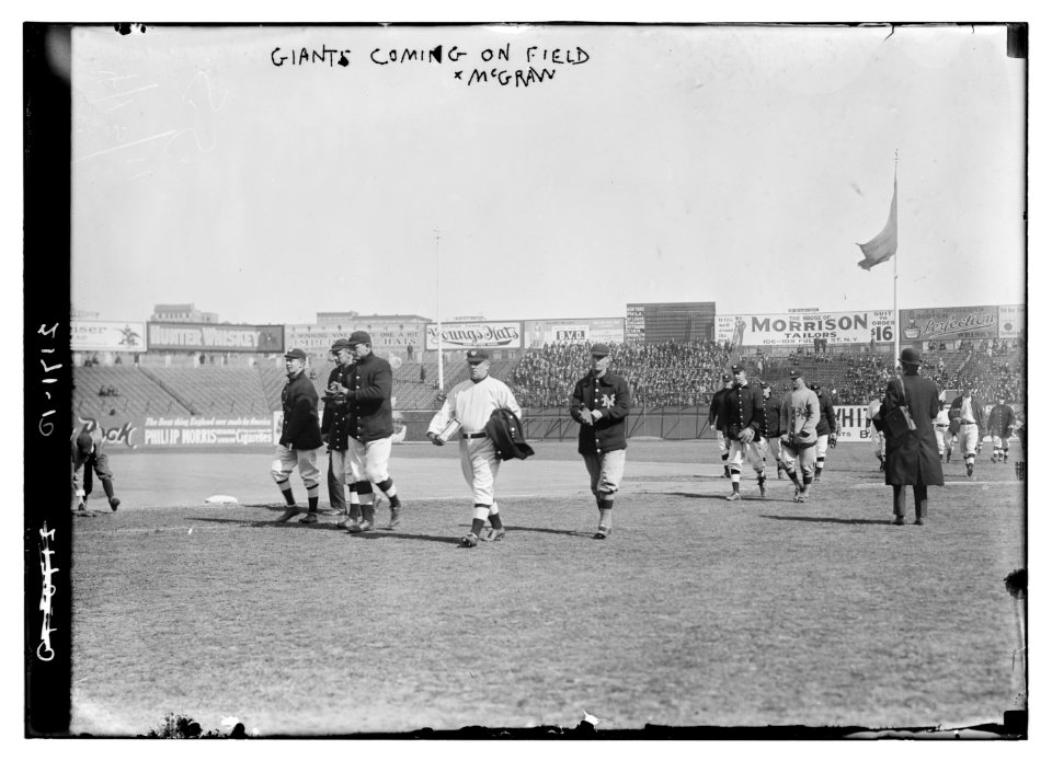 Giants walk onto field; John McGraw leads, New York, NL (baseball) LCCN2014689044