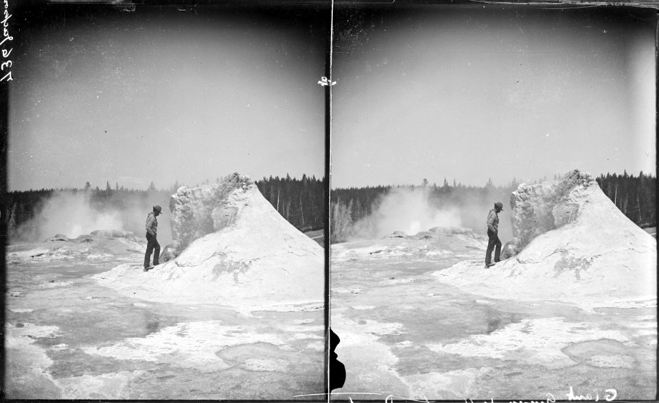 Giant Geyser. Yellowstone National Park - NARA - 517312
