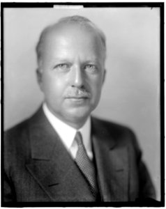GIFFORD, WALTER LCCN2016859804