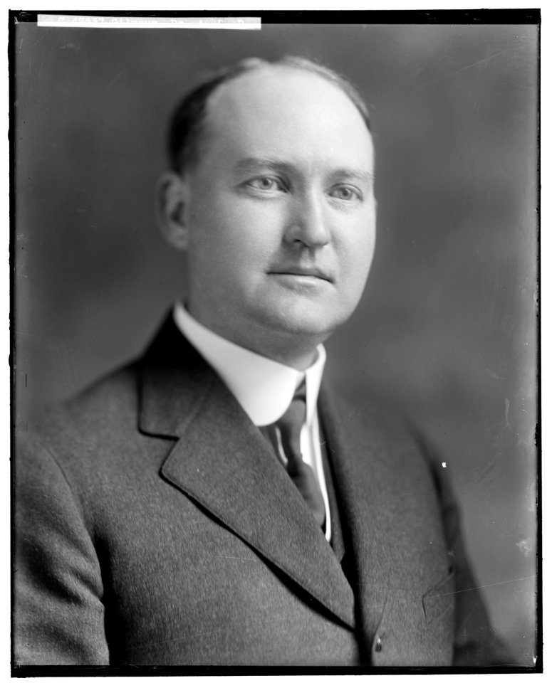 GILMOUR, A.D.P., DOCTOR LCCN2016860029