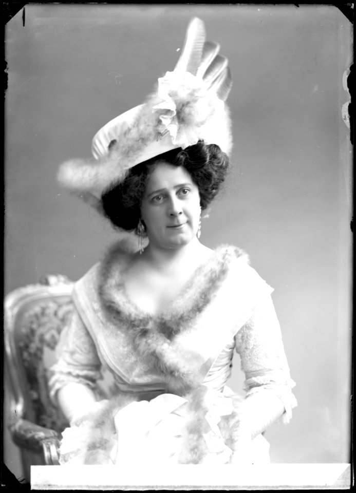 Gina Barcklind, rollporträtt - SMV - GB026