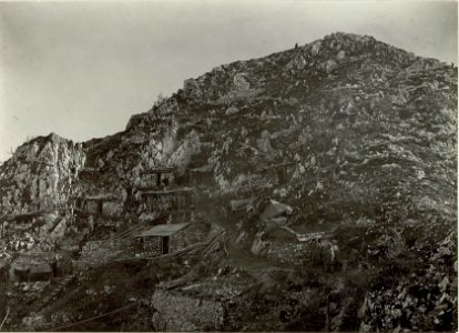 Gipfel des Vrsic mit Winterunterkünften (BildID 15462868)