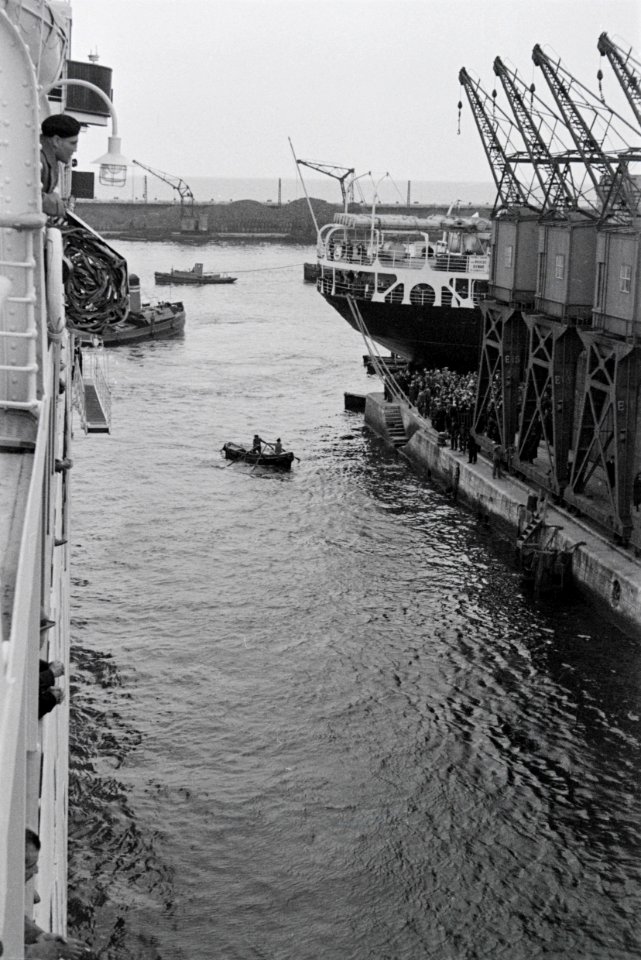 ETH-BIB-Im Hafen von Marseille-Weitere-LBS MH02-36-0014