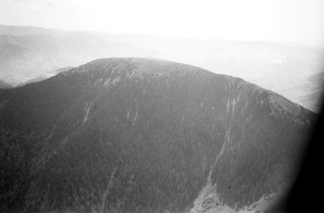 ETH-BIB-Hügellandschaft zwischen Verdun und Zürich-Weitere-LBS MH02-51-0027