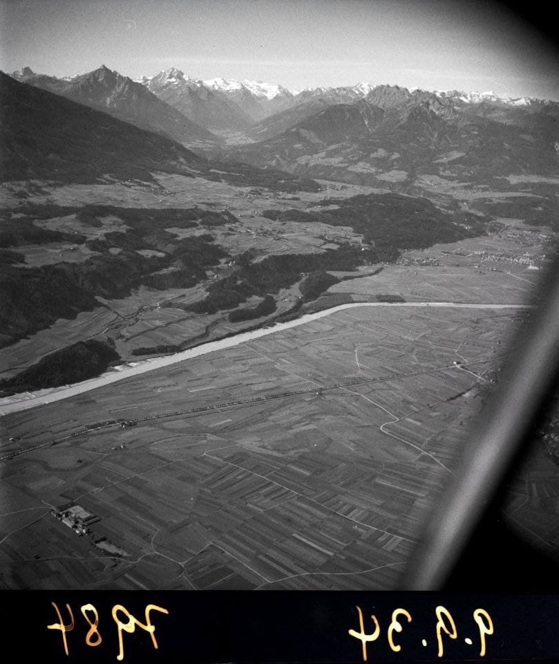 ETH-BIB-Inntal, Igls, Stubbaieralpen-Inlandflüge-LBS MH01-007984
